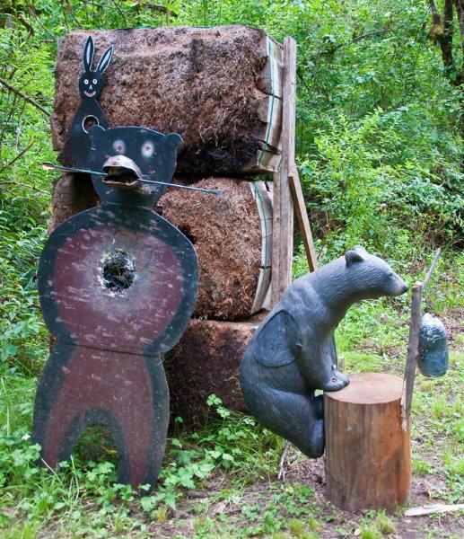 Bushmen-Steel-Bears-3332-a[1]